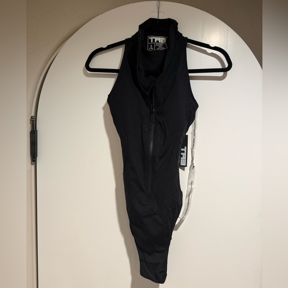 NWT TA3 $188 Hi Cut Surfy in Black for Long Torso, Size S XLong (not reg/long) - Picture 2 of 11